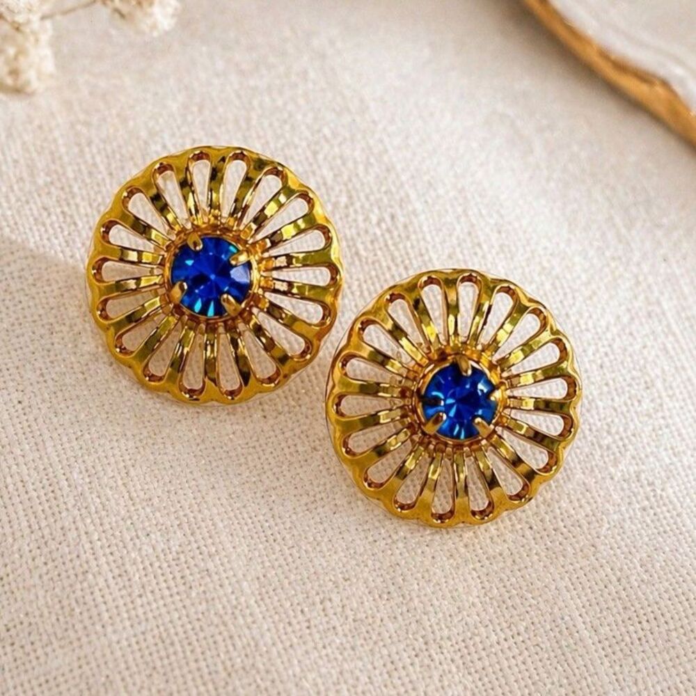 Vintage  1960s Gold Sunburst Stud Earrings Blue Rhinestone Daisy Openwork Retro